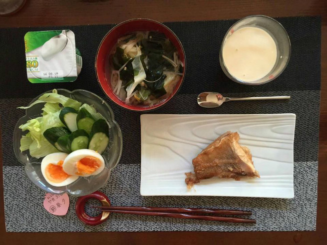 朝食でもノウハウを守ればがっつりと食べることが出来ます。